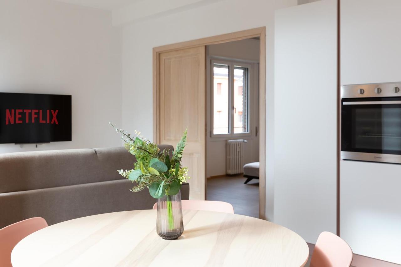 New Exclusive Melegnano Apartments- Near Train Station Εξωτερικό φωτογραφία