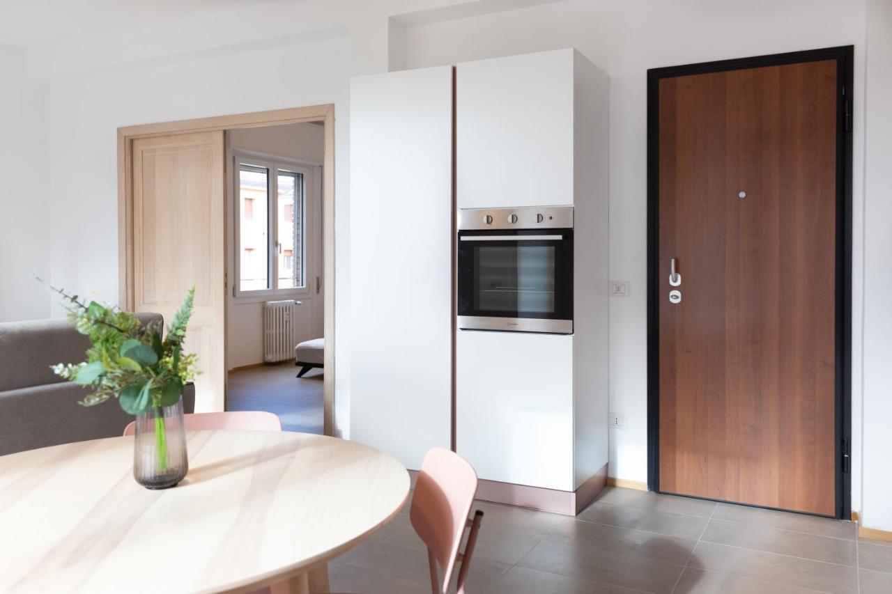 New Exclusive Melegnano Apartments- Near Train Station Εξωτερικό φωτογραφία
